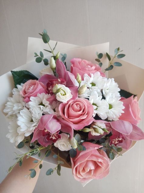 Bouquet Of Flowers Mothers Day, Mothers Day Flowers Bouquet Mom, Flower Bouquet Inspiration, Mother’s Day Diy Flower Bouquet, Mother’s Day Bouquet Ideas, Mothers Day Bouquet Ideas Flowers, Mother’s Day Bouquet, Mother’s Day Flower Bouquet, Mother’s Day Flower Arrangements