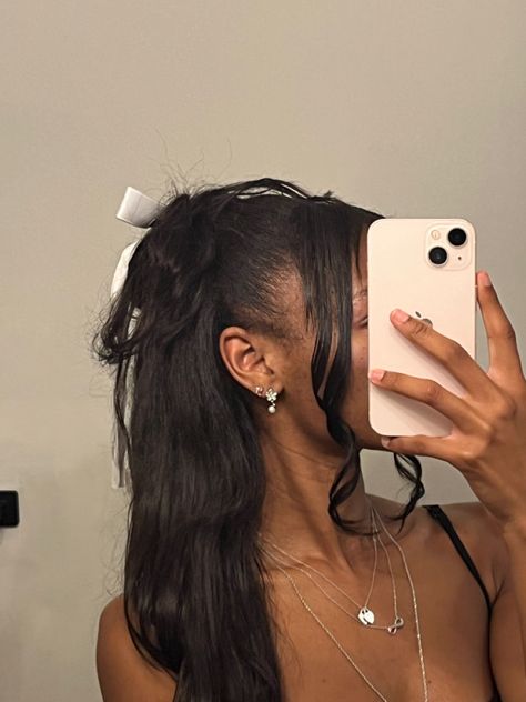 #coquette #bows Big Bow Hairstyle Black Women, Half Up Half Down Hair Black Women Prom, Ribbon Hairstyle Black Women, Black Woman Hairstyle Natural, Ponytail With Bow, Bow In Hair, Bow Hairstyles For Women, Hair Bow Hairstyle, Bow Hairstyles