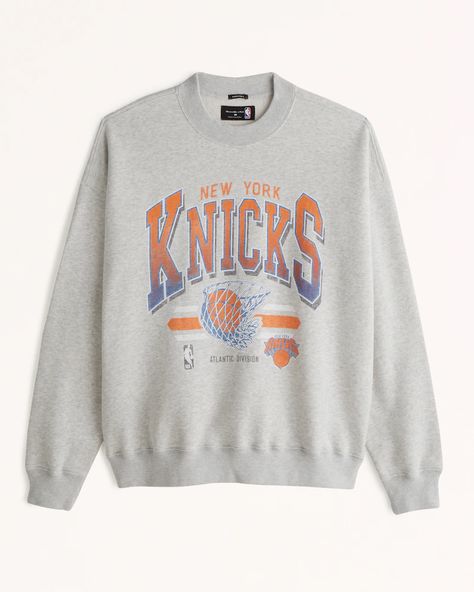 Knicks Outfit, Knicks Sweatshirt, Workout Outfit Ideas, College Closet, Nba New York, 2023 Wishlist, Neutral Home Decor, Fitness Recipes, Neutral Home