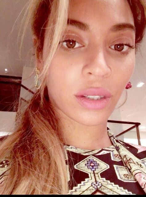 Lady bee Beyonce Selfie, Beyonce 2016, Beyonce Nicki Minaj, 4 Beyonce, Zendaya Dress, Beyonce 2013, Beyonce Knowles Carter, Beyonce Style, Mrs Carter