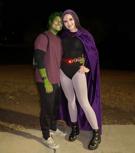 Raven & Beast Boy 💜💚 Beast Boy Costume, Raven Beast Boy, Beast Boy, Boy Costumes, Teen Titans