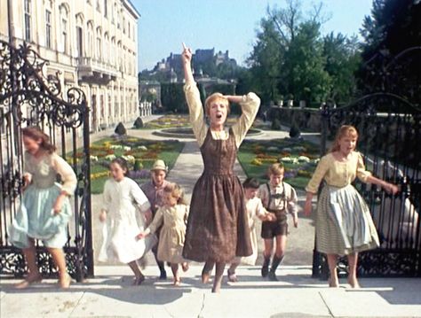 doe, Ray, ME, FA, SEW, LA, TEE, TEE, DOE!!!!!!! Engagement Songs, Sound Of Music Quotes, Charmian Carr, Sound Of Music Costumes, Heather Menzies, Angela Cartwright, Best Kid Movies, Simon And Garfunkel, Letters To Juliet