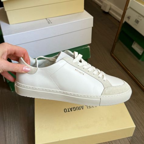 Unworn With Box, Axel Arigato White Sneakers. Nothing Wrong With Them, Just Wrong Size. Arigato Shoes, Axel Arigato Shoes, Axel Arigato, White Sneakers, White Cream, Cream White, Man Shop, Cream, Sneakers