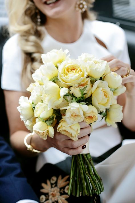 Pale Yellow Bridal Bouquet | Dasha Caffrey Photography Bouquet Shapes, Pale Yellow Weddings, Yellow Bridal Bouquet, Yellow Bridal Bouquets, Yellow Rose Bouquet, Yellow Wedding Colors, Yellow Wedding Bouquet, Garden Rose Bouquet, Yellow Wedding Theme