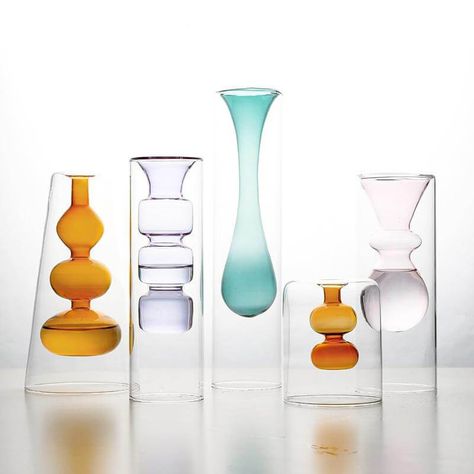 Single Flowers, Nordic Color, Flower Vase Arrangements, Double Wall Glass, Glass Flower Vases, Small Bouquet, Unique Vases, Coloured Glass, Creative Colour