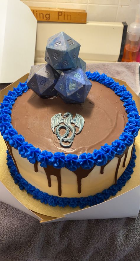 Geek Birthday Cake Ideas, Dungeons And Dragons Grooms Cake, Dnd Birthday Cakes, Dnd Cake Dungeons And Dragons, Dungeons And Dragons Wedding Cake, D&d Cake Ideas, Dnd Birthday Cake, D&d Cake, Dnd Birthday Party