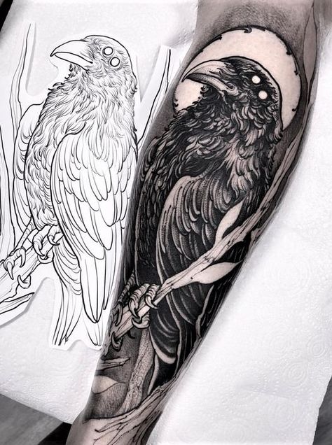 Traditional Bird Tattoo, Rabe Tattoo, Crow Tattoo Design, Crow Tattoo, Muster Tattoos, Raven Tattoo, Dark Tattoo, Viking Tattoos, Pattern Tattoo