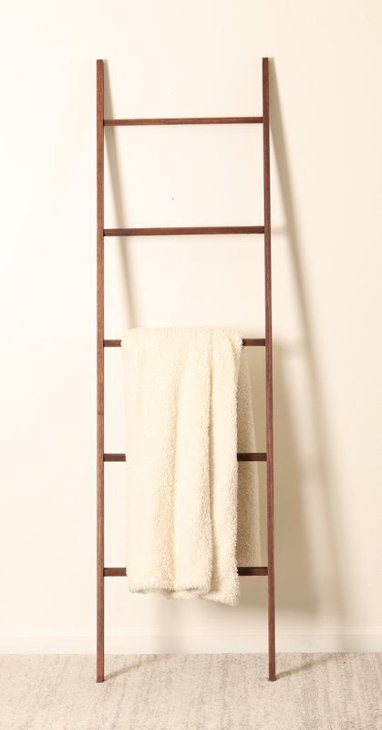 6 ft Blanket Ladder use for towel in our. Something like this in bedroom instead of towel hooks. Move your dresser to other wall. Put this in middle to dry towel and hang your pjs. Bathroom Wood Accessories, Spa Trailer, Eclectic Bathroom Design, Blanket Ladders, Blanket Holder, Quilt Ladder, Blanket Rack, Diy Blanket Ladder, Towel Ladder