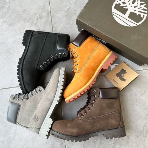 Timberland Premium Leather Boots “6 Inch High Waterproof Series” 🔗 Link in Bio to Shop Whatsapp: +234 9050867106 Price: N90,000 (Size 40 - 47) Beeline x Timberland Boot Price: N85,000 (Size: 40 - 46) Timberland Boot Same day delivery within Lagos 🇳🇬 2/3 days for deliveries outside Lagos state 5/7 working days for international shipping For more info and order placement, please call or WhatsApp us on ☎️ 09050867106 #sld_signatures #sld_store #onlineshore #timberland #timberlandboots #bee... Black Timberland Boots Outfit, Custom Timberland Boots, Blinders Quotes, Timberland Boots Outfit Mens, Timberland Boot, Guys Fashion Casual, Timberland Boots Black, Timberland Boots Outfit, Timberland Waterproof Boots