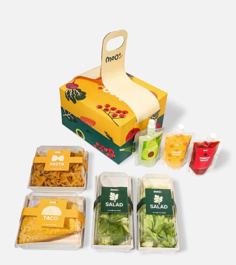 MOO PRE-PACK GROCERY MEAL KIT – Packaging Of The World Meal Kit Packaging, Ready To Cook Packaging, Ready Food Packaging, Meal Delivery Packaging, Meal Kits Packaging, Meal Packaging, Vegan People, Pre Prepared Meals, Healthy Food Branding