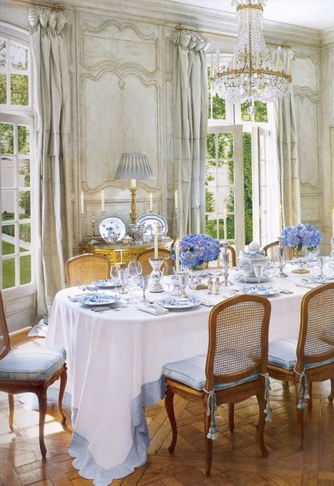 French Country Dining Room Table, French Country Dining Room Decor, French Country Dining Room, Dining Room French, French Country Living, Home Theaters, Country Dining Rooms, French Country Dining, French Country Living Room