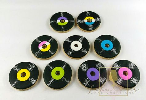 Vinyl cookies Sweet 16 Party Cookies, Vinyl Record Cookies Decorated, Vinyl Record Cookies, Beatles Cookies Decorated, Record Cookies Decorated, Karaoke Cookies, 90s Theme Cookies, Vinyl Cookies, Disco Cookies Decorated