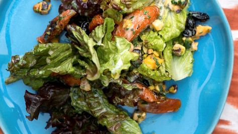 Roasted Carrots and Red Leaf Lettuce Salad with Buttermilk Herb Dressing Recipe | Katie Lee | Food Network Red Leaf Lettuce Salad, Herb Dressing Recipe, Herb Dressing, Pistachio Salad, Red Leaf Lettuce, Leaf Lettuce, Carrot Salad, Chopped Carrots, Lettuce Salad