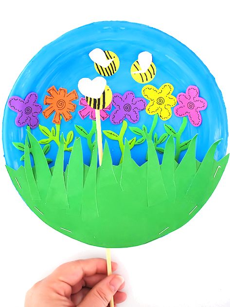 Pollinator Craft Preschool, Spring Insects Crafts, Paper Plate Garden Craft, Paper Plate Bumble Bee, Butterfly Garden School Project, Butterfly Life Cycle Craft Art Projects, Interactive Crafts, Garden Activities For Kids, Bee Crafts For Kids