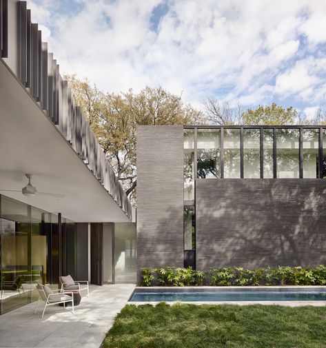 Front Courtyard, Dark House, Live Oak Trees, Cedar Siding, Steel Columns, Exterior Cladding, Architecture Photo, Structural Engineering, Architecture Firm