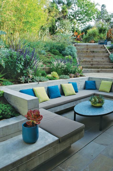 Backyard Sitting Areas, Amazing Landscaping Ideas, Sunken Patio, Landscaping Around House, Kids Backyard, Garden Seating Area, Backyard Hammock, Concrete Patios, Landscaping Retaining Walls