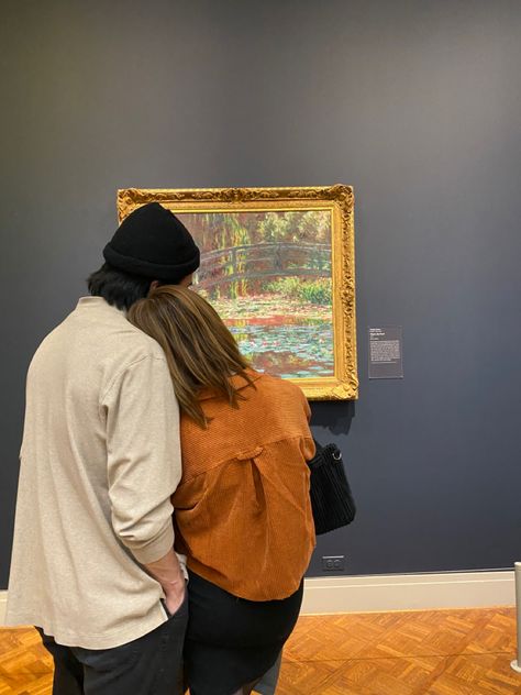 #artmuseum #aesthetic #date #love #romance #art #monet #chicago #lover #inspo #dateidea #faceless Dating An Artist, Art Lover Aesthetic, Relationship Aesthetic Faceless, Faceless Couple Aesthetic, Museum Date Aesthetic, Art Gallery Date, Art School Aesthetic, Art Museum Date, Art Dates