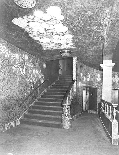 Art Contrarian: Ziegfeld Theater by Joseph Urban 1920s Design, Theatre Interior, Art Deco 1920s, Art Nouveau Design, Scene Design, European Designs, West End, Original Drawing, Theater