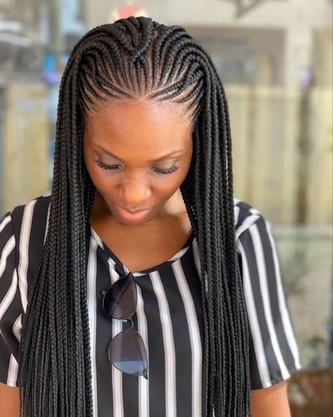 Ghanian Braids, Paint Ideas 2023, Hairstyles Glam, Protective Styles For Natural Hair Short, Nails Paint, Sade Adu, Lemonade Braids Hairstyles, Cornrows Braids For Black Women, Braids With Shaved Sides