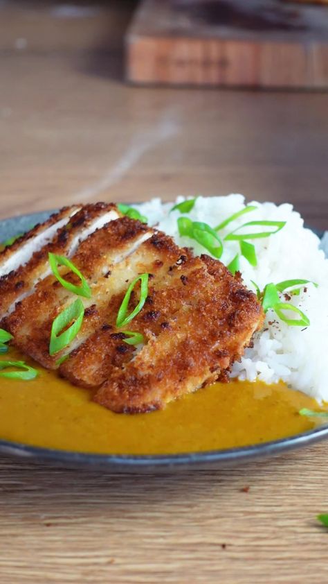 I could eat this 24/7…🤤 #veganrecipes #veganrecipe #easyvegan #katsucurry #foryou Vegan Katsu Curry, Vegan Lunch Recipe, Katsu Curry, Vegan Worcestershire Sauce, Vegan Recipes Videos, Plant Based Cookbook, Vegan Curry, Crispy Tofu, Vegetarian Snacks