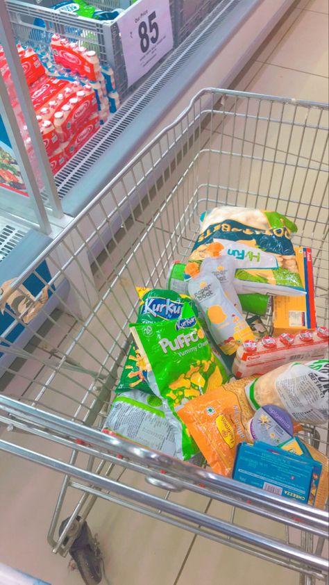 Grocery Shopping Snapchat Story, Grocery Snapchat Story, Diwali Shopping Snap, D Mart Shopping Snap, Shopping Cart Pictures, Snapchat Stories Indian, Shopping Snap, Fake Post, Car Selling