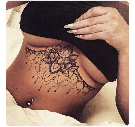 Mandala Stomach Tattoo, Stomach Tattoo, Beautiful Tattoos For Women, Forearm Tattoo Design, Tattoo Girls, Mandalas Drawing, Dark Look, Top Tattoos, Mandalas Design