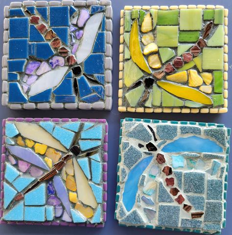 mosaic and stained glass drink coasters or wall art. They are protected with diamond finish so are waterproof. Set of 4 coasters Glass Mosaic Tiles Craft, Clay Mosaic, Basic Mosaic Art, Mosaic Eye, Mosaic Coasters Ideas, Mosaic Coasters Diy, Group Mosaic Art Projects, Mosaic Coasters, Mosaic Patterns For Beginners Trivet