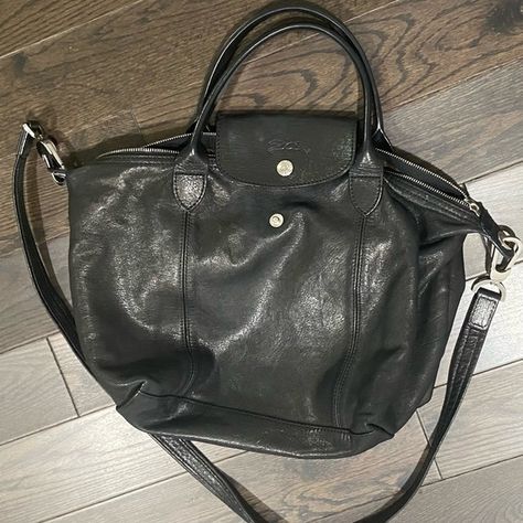 Leather longchamp Le Pilage Cuir Leather Longchamp, Longchamp Bag, Longchamp Handbags, Balenciaga City Bag, Rebecca Minkoff Hobo, Shoulder Bag, Handbags, Fashion Design, Leather