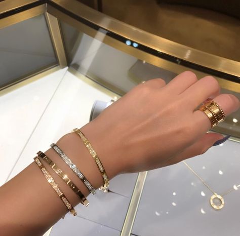 Bracelet With Diamonds, Van Cleef And Arpels Jewelry, Tiffany T, Bracelets And Rings, Cartier Jewelry, Love Bracelet, Gold Bracelets, Cartier Love, Women's Jewelry And Accessories