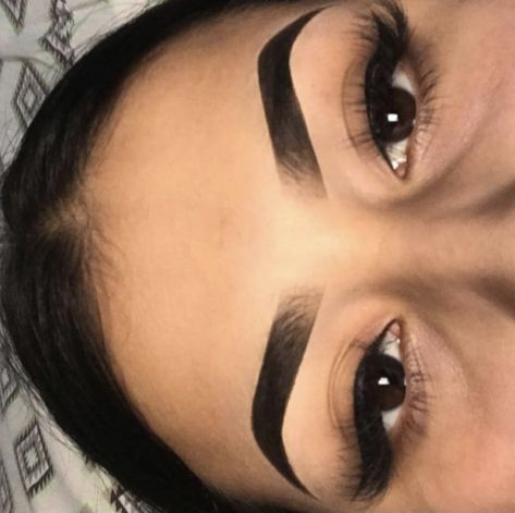 Instagram Eyebrows, Makeup Tips For Redheads, Tumblr Face, Instagram Brows, Henna Brows, Threading Eyebrows, Trendy Makeup, Perfect Brows, Brow Makeup