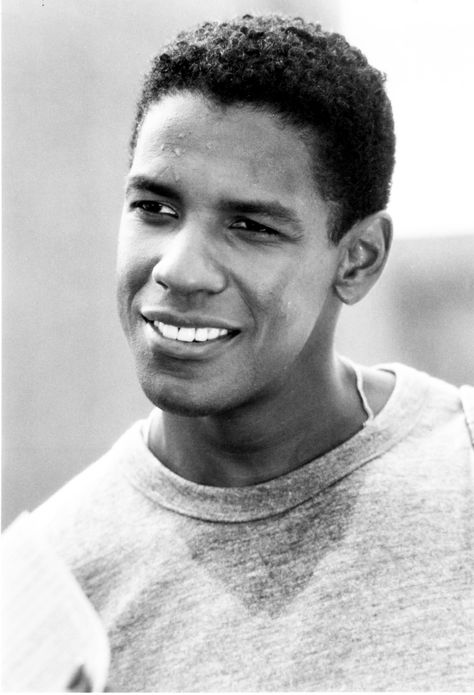 Whatever Your Day Has Been Like, These Young Denzel Washington Pictures Will Make It Better Black Kings, Hollywood Men, Black Actors, Black Hollywood, Best Supporting Actor, Black Celebrities, Denzel Washington, Club Kids, Hollywood Actor