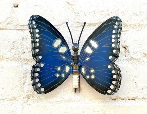 Welding Techniques, Wings Butterfly, Art Papillon, Art Butterfly, Black Butterfly, Butterfly Art, Art Metal, Blue Butterfly, Metal Sculpture