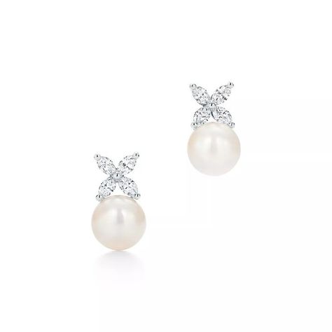 Tiffany Victoria, Tiffany And Co Earrings, Tiffany Diamond, Tiffany Earrings, Pearl And Diamond Earrings, Classic Earrings, Tiffany And Co, The Night Sky, Romantic Style