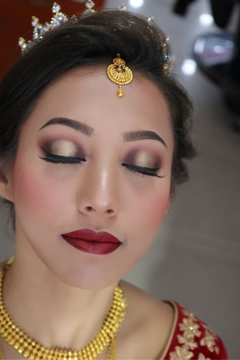 Nepali Bride Makeup, Nepali Bride, Makup Looks, Makeup Studio, Bride Makeup, Eye Make, Eye Makeup Tutorial, Beautiful Bride, Bridal Makeup