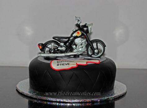 Cake Bike, Motorcycle Birthday Cakes, Motorbike Cake, 3d Birthday Cake, Biker Birthday, Motorcycle Cake, Biker Party, Motorcycle Birthday, Bike Cakes