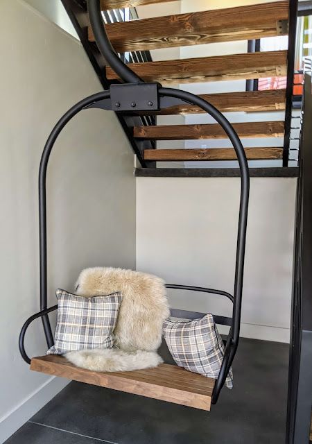 Chalet Furniture Design, Ski Chalet Lighting, Ski Chair Lift Bench, Ski Lodge Basement Ideas, Ski Lift Chair Ideas, Ski Cottage Interior Design, Ski Lodge Aesthetic Interior, Ski Home Decor, Mountain Retreat Interiors