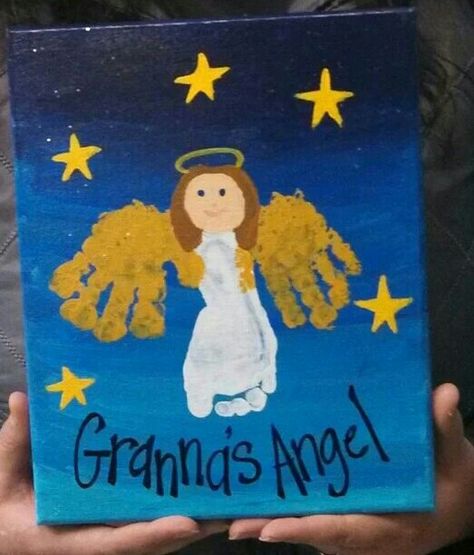 Angel footprint Juleverksted For Barn, Grandparents Day Crafts, Footprint Crafts, Christmas Crafts For Kids To Make, Handprint Crafts, Preschool Christmas, Handprint Art, Easy Christmas Crafts, Crafts For Kids To Make