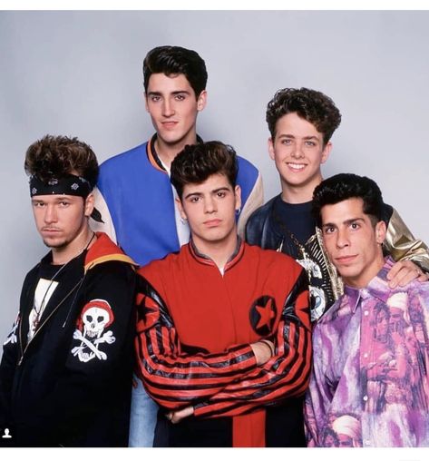 Beautiful picture of nkotb New Kids on the Block New Kids On The Block 80s, Nkotb 80s, Danny Wood, Jonathan Knight, Freestyle Music, 90s Bands, Joey Mcintyre, Donnie Wahlberg, Jordan Knight