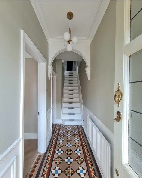 Victorian Modern Hallway, Victorian Entrance Hall, Victorian Terrace Hallway, Terrace Hallway, Victorian Entrance, Edwardian Hallway, House Plans Uk, Victorian Terrace Interior, Glasgow Art