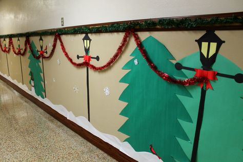 Christmas hallway decorations for school Christmas School Wall Decorations, Hallway Decorating For Christmas, Christmas Hall Decorations For Work, Winter Wall Decorations For School, Nutcracker School Decorations, School Hallway Holiday Decorating, Christmas Decorations School Hallways, Decorate School Hallways For Christmas, Santas Workshop Hallway Decorations