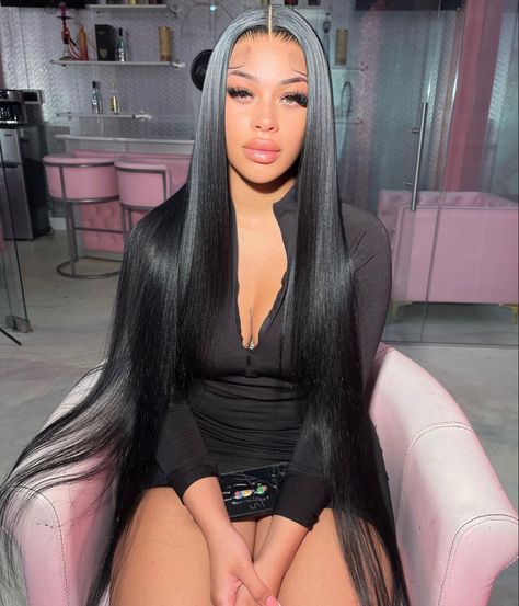 Straight Black Hair Middle Part, Straight Middle Part Sew In, Middle Part With Curls, Black Straight Wig, Sew In Weave Hairstyles, Straight Black Hair, Middle Part Hairstyles, Sew In Hairstyles, Hairstyle Idea