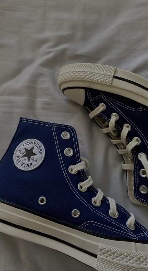 Blue Converse Aesthetic, Dark Blue Converse, Blue Converse Outfit, Navy Blue Converse, Converse Chuck 70s, 70s Converse, Mode Converse, Cute Converse Shoes, 70s Shoes