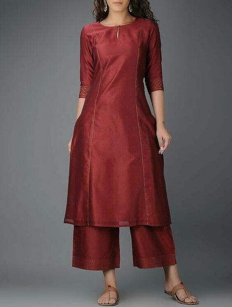 ♡ Silk Kurti Designs, Simple Kurta Designs, Designer Kurti Patterns, Simple Kurti Designs, Salwar Designs, Long Kurti Designs, Kurti Set, Kurta Neck Design, Cotton Kurti Designs