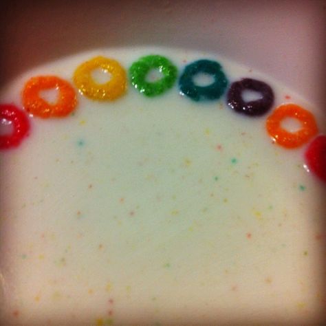 Fruit loops and instagram:) Fruit Loops Aesthetic, Loop Aesthetic, Gumball Darwin, Fruit Loops, Fruit, Ethnic Recipes, Quick Saves, Instagram