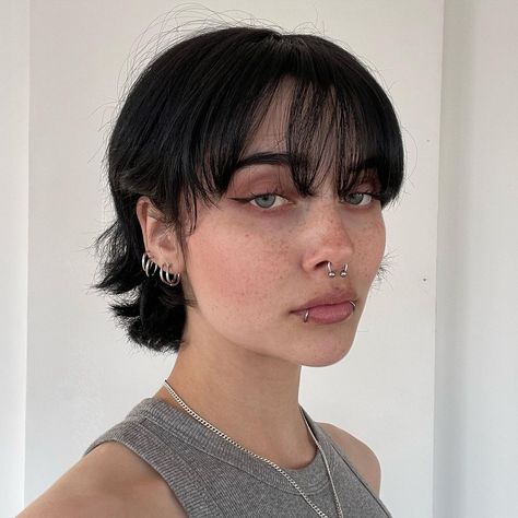 Stacked Inverted Bob, Inna Nord, Stylist Aesthetic, Inverted Bob Haircut, Body Modification Piercings, Mouth Piercings, Hair Salon Ideas, Hair Tint, Face Piercings