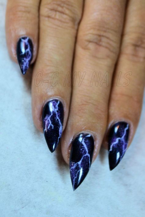 Thunderstorm Nail Art, Purple Lighting Bolt Nails, Lightning Nails Acrylic, Lightening Nail Art, Thunderstorm Nails, Thor Nails, Hades Nails, Lighting Nails, Lightning Nail Art