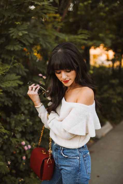 Off-The-Shoulder - New Darlings Dark Skin Light Hair, Bangs And Glasses, Pony Hairstyles, New Darlings, Vintage Mom Jeans, Vintage Mom, Girls Sweet, Hair Game, Dream Hair