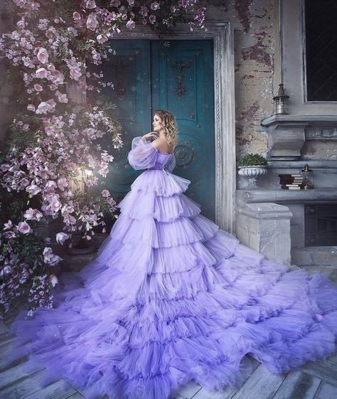 Purple Fantasy Dress, Layered Ball Gown, Lavender Ball Gown, Aesthetic Ball Gowns, Ball Gowns Fantasy, Woman Suit, Wedding Dresses Princess Ballgown, Fairy Tale Wedding Dress, Ball Gowns Princess