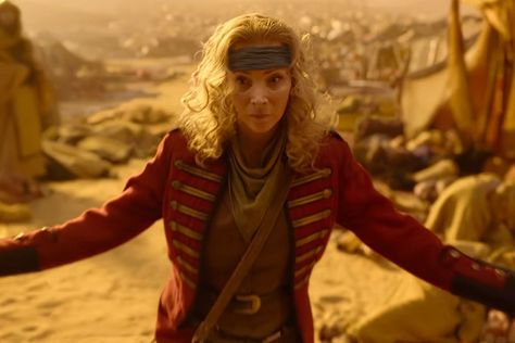 Lisa Kudrow Returns to the Small Screen in Apple TV+'s Adaptation of 'Time Bandits' — Watch the Trailer! Time Bandits, Prehistoric Age, The Inbetweeners, Flight Of The Conchords, Lisa Kudrow, Terry Gilliam, Tv Sport, Sports Awards, Tv Entertainment