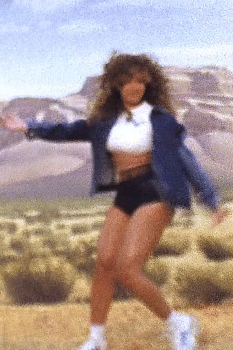 Beyonce Rodeo Ivy Park, Ivy Park Rodeo, Beyoncé Ivy Park, Beyonce Ivy Park, Beyonce 2000's, Beyonce Body, Ivy Park Beyonce, Beyonce Quotes, Beyonce Pictures